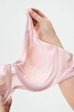 Biustonosz nieusztywniany minimizer Triumph Wild Rose Sensation