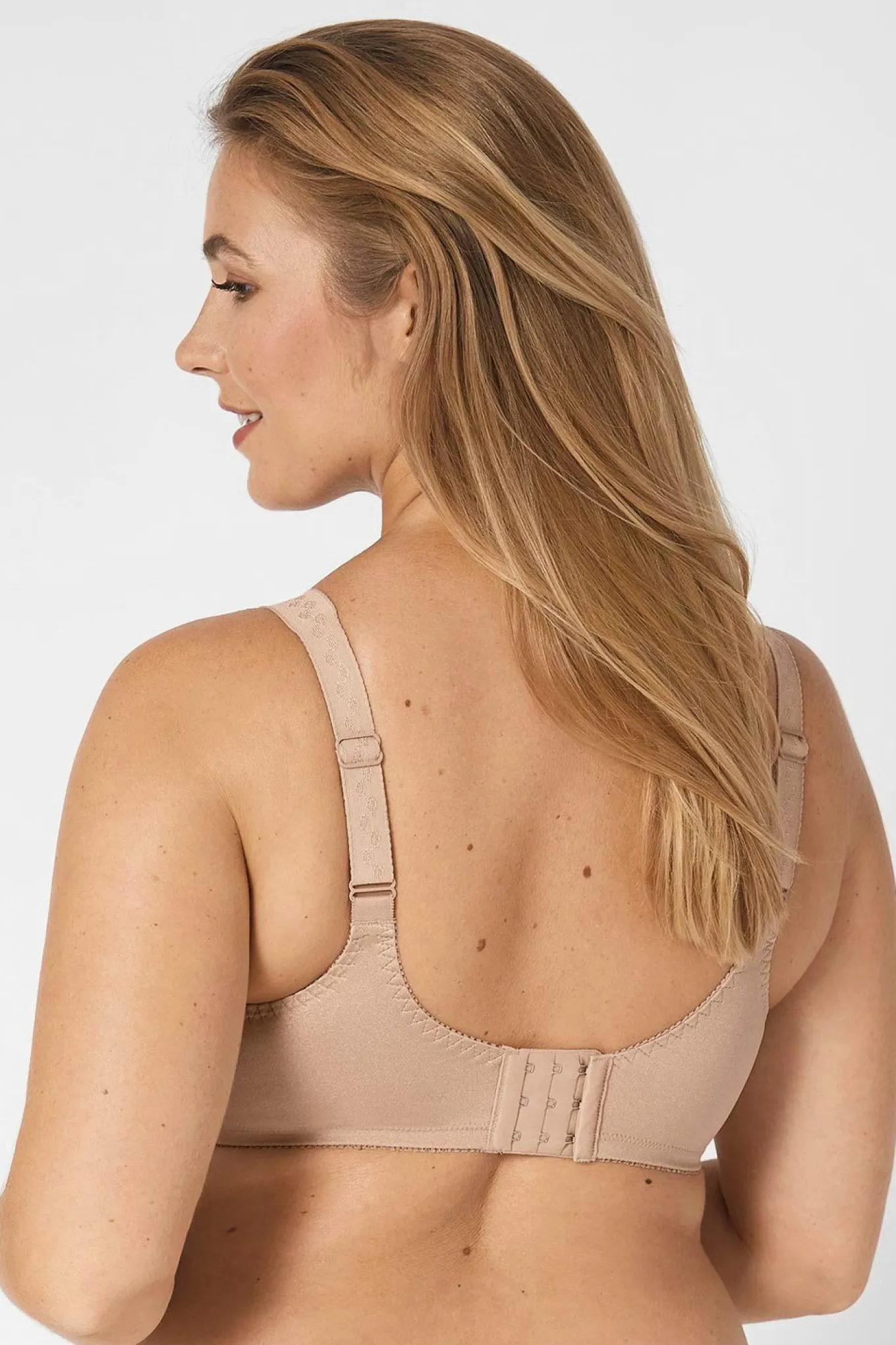 Biustonosz Triumph Ladyform Soft Minimizer