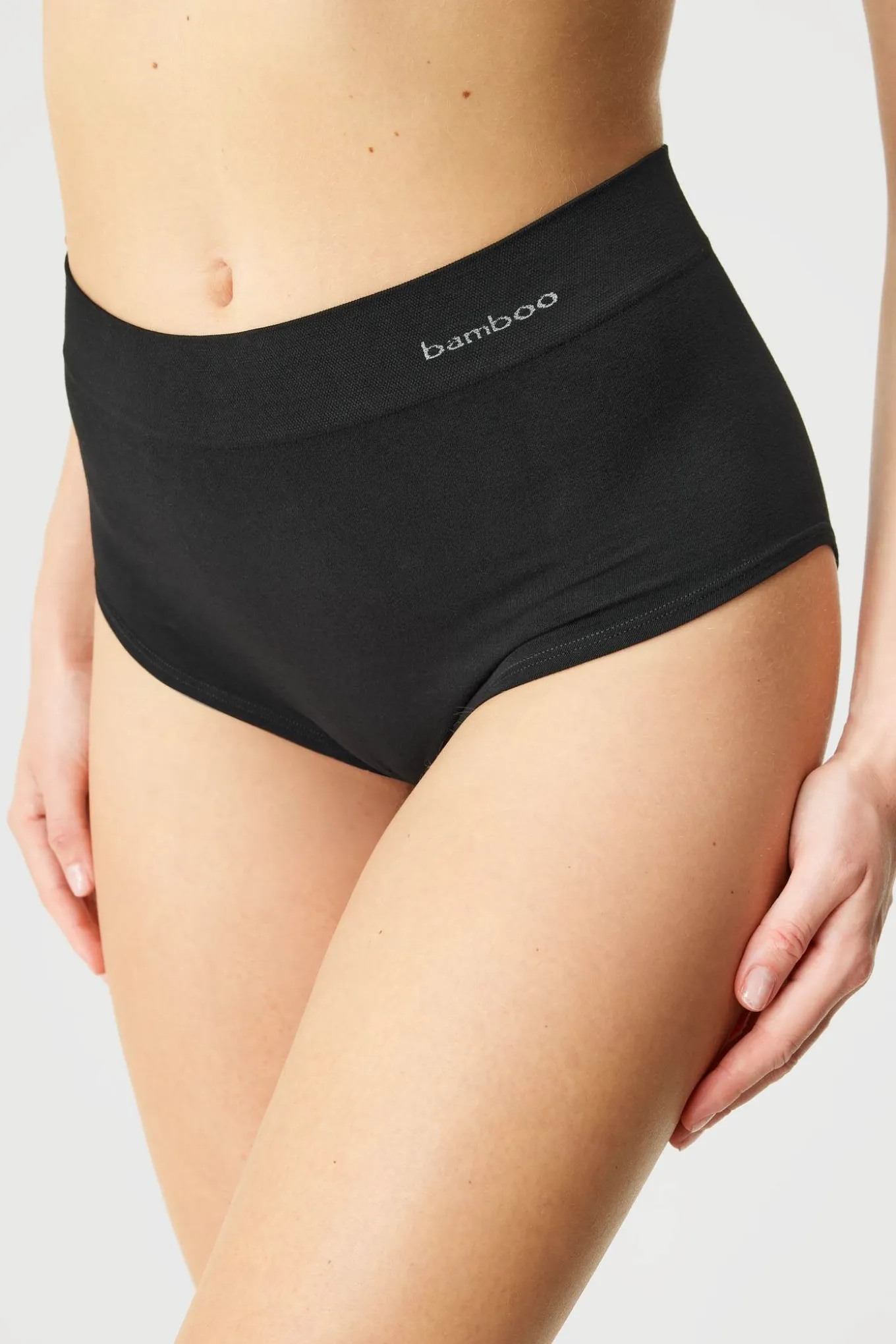 Majtki klasyczne Bamboo Nature z szerokimi bokami