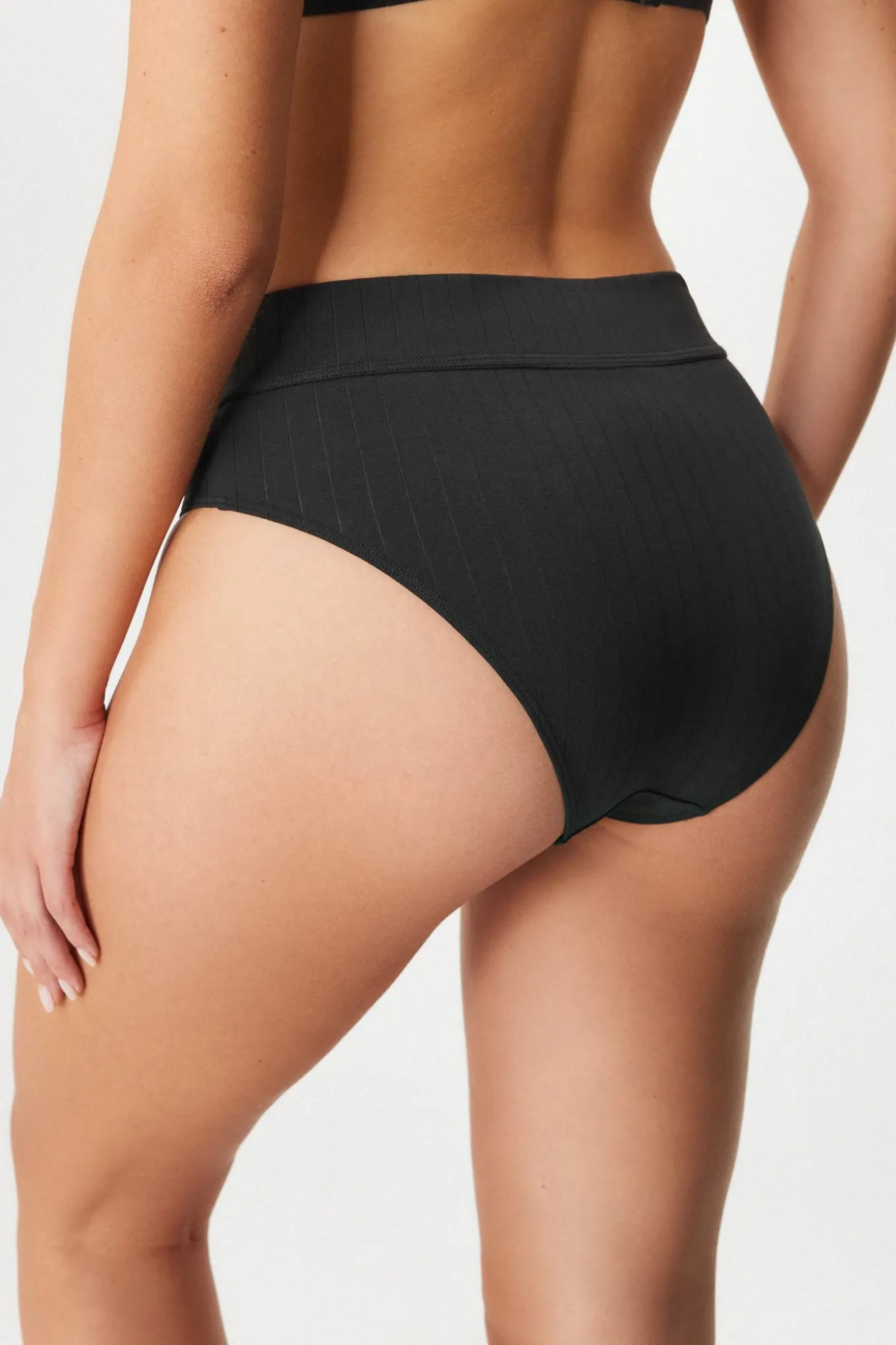 Majtki klasyczne Calvin Klein Heritage Athletic z podwyższonym stanem