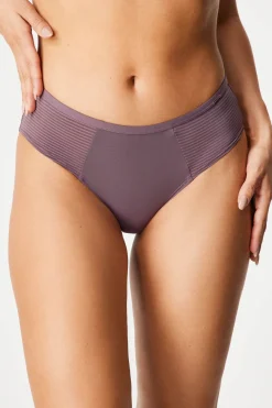 Majtki klasyczne Carmen