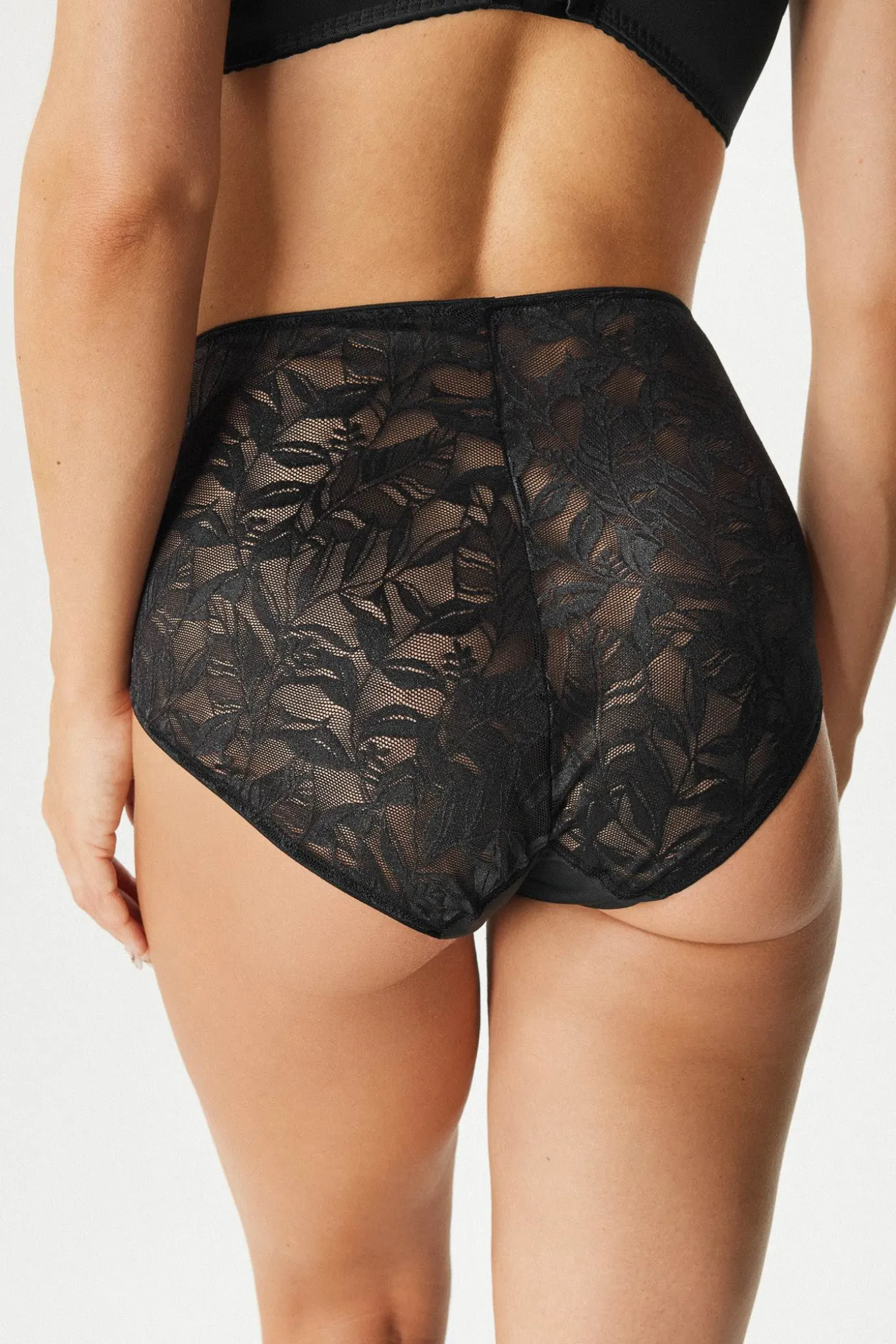 Majtki klasyczne Lace Nature z wysokim stanem