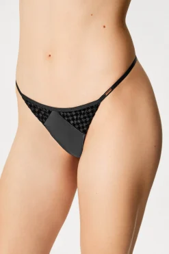 Tanga Julianna