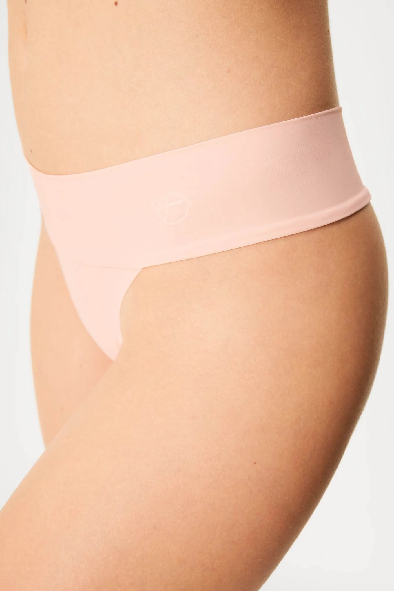 Tanga Triumph Body Make-Up Illusion